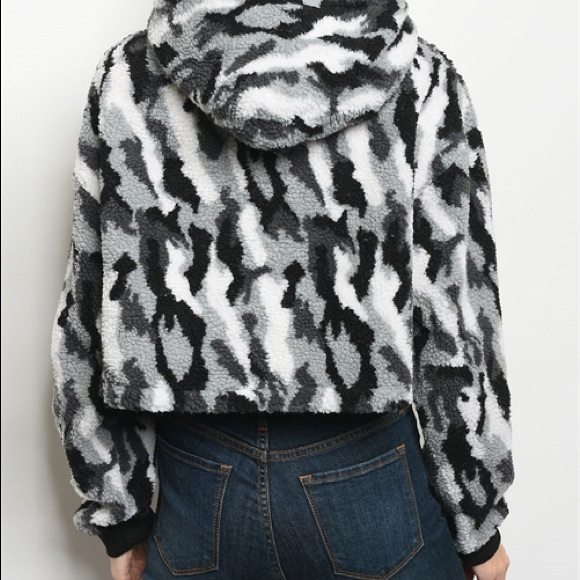 Camo Hoodie - Picture 2 of 2